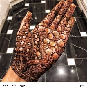 Meet your Posher, Fatema